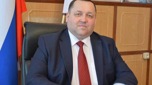 Мэра Дальнегорска второй раз за год отстранили от должности для расследования