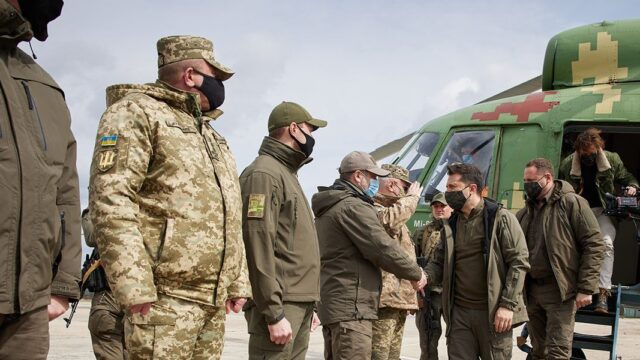 В «Слуге народа» пообещали найти мирное решение для Донбасса