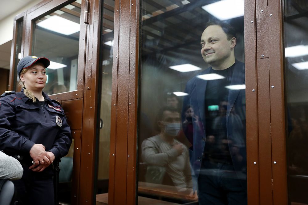 Суд в Москве приговорил к 15 годам колонии бывшего мэра Владивостока Игоря Пушкарева