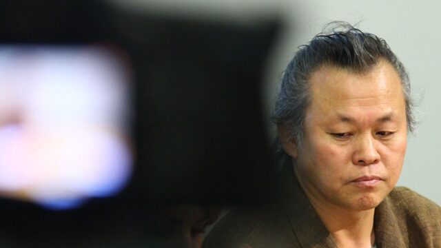 Актриса обвинила корейского режиссера Ким Ки Дука в насилии во время съемок
