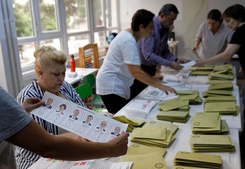 В Турции в избирательных списках нашли 165-летнюю женщину