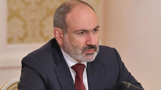 Пашинян: мы готовы отвести войска от границы с Азербайджаном