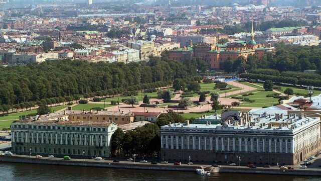 На Марсовом поле в Петербурге запретили проводить митинги без разрешения