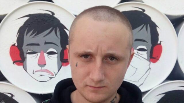 Суд в Петербурге арестовал активиста, которого обвинили в нападении на полицейского на акции 5 мая