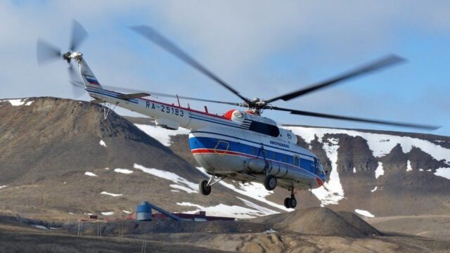 Обломки российского вертолета, который пропал на Шпицбергене, нашли на глубине 200 метров