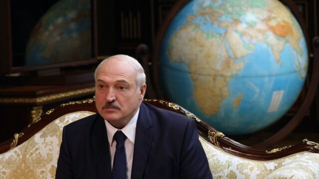 Лукашенко лишил члена Координационного совета оппозиции дипломатического ранга