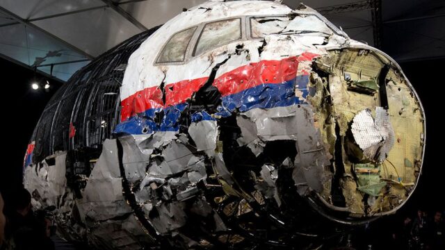 В годовщину трагедии в Нидерландах открыли мемориал жертвам MH17