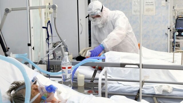 Число умерших от коронавируса в России превысило 190 тысяч
