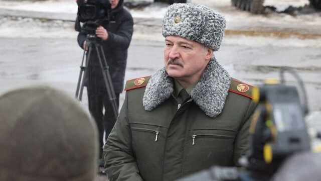 «Последним куском хлеба поделимся». Лукашенко ответил на вопрос RTVI о поддержке России в конфликте с Украиной
