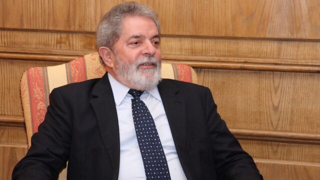 Бывшего президента Бразилии приговорили к 9 с половиной годам тюрьмы за коррупцию