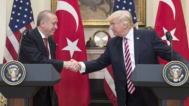 США и Турция сняли взаимные ограничения по выдаче неиммиграционных виз