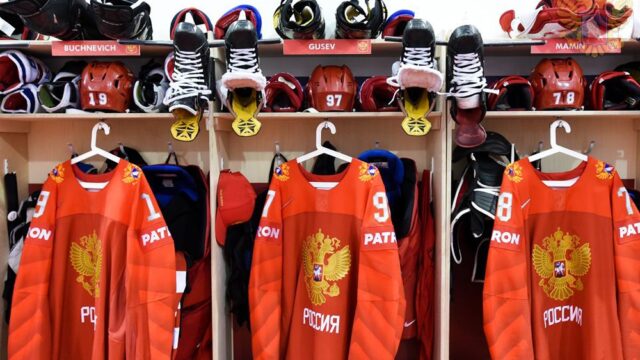 Сборная России по хоккею сыграет в четвертьфинале чемпионата мира с Канадой