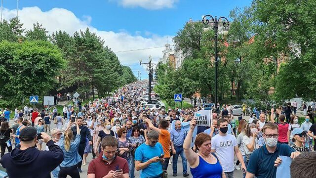 В Хабаровском крае прошли шествия в поддержку арестованного губернатора