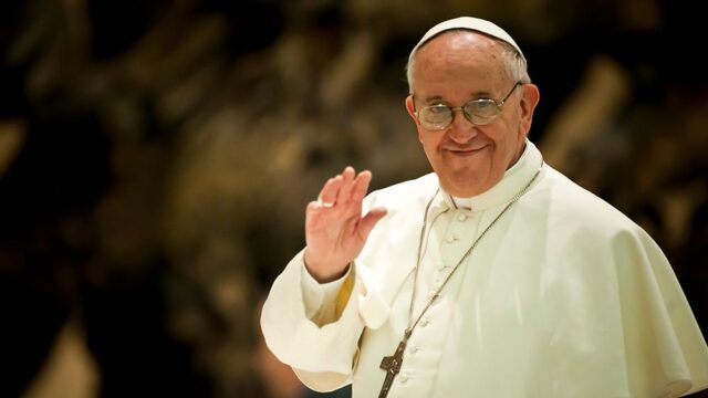 Самый обожаемый понтифик в истории. Пять лет Папы римского Франциска в Ватикане