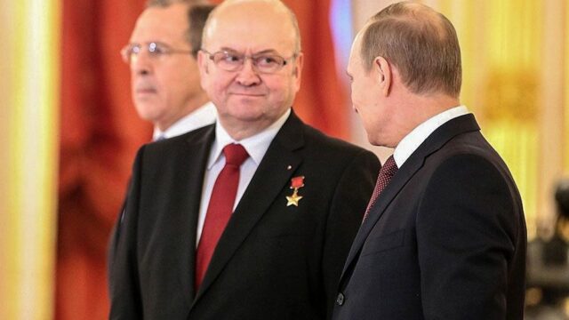 Владимир Ремек покинет пост посла Чехии в России
