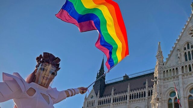 Венгрия запретила «пропаганду ЛГБТ» в школах