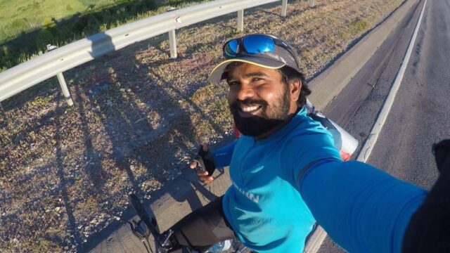Индиец доехал до России на ЧМ-2018 на велосипеде: галерея