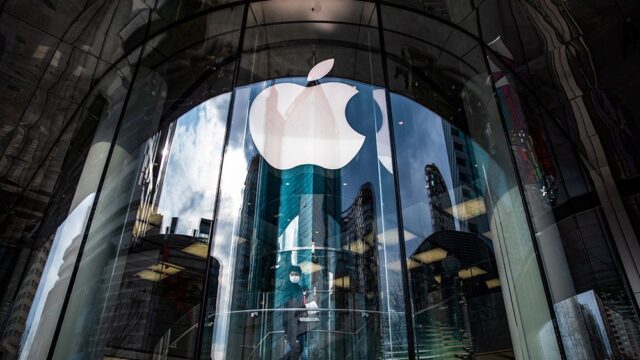 В Италии Apple оштрафовали на €10 млн за рекламу водонепроницаемых айфонов