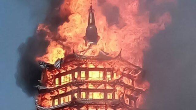 В Китае сгорела самая высокая деревянная пагода в Азии