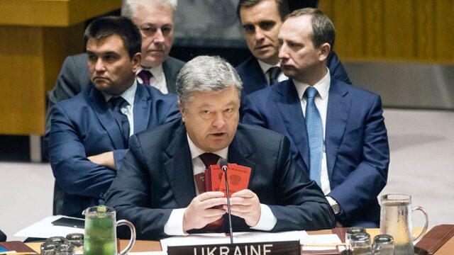 Президент Украины призвал отправить в Донбасс миссию ООН