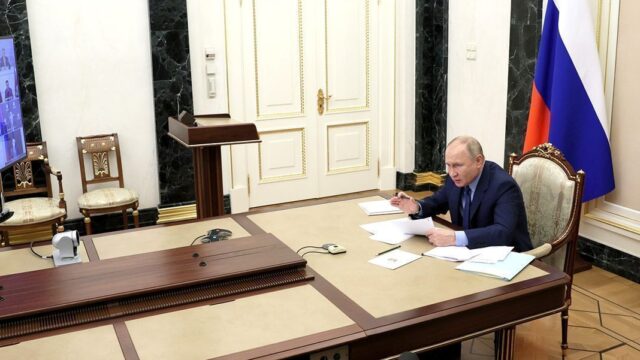 «Теперь все сидим и все головы опустили». Путин провел совещание, посвященное ЧП на шахте «Листвяжная»