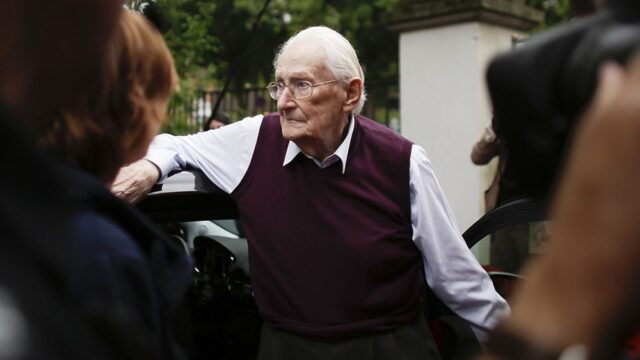 В Германии умер «бухгалтер Освенцима», которому дали четыре года за пособничество убийствам