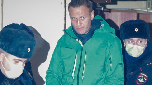 Bloomberg: Навальный может получить 13,5 лет лишения свободы