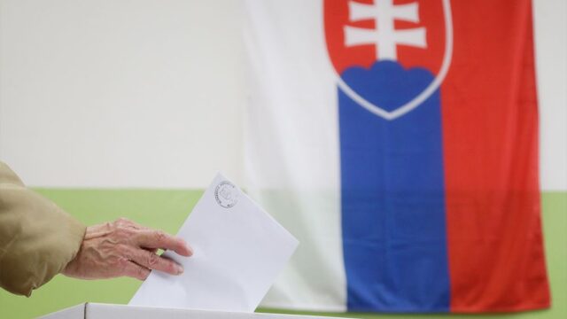 В Словакии пройдет второй тур президентских выборов