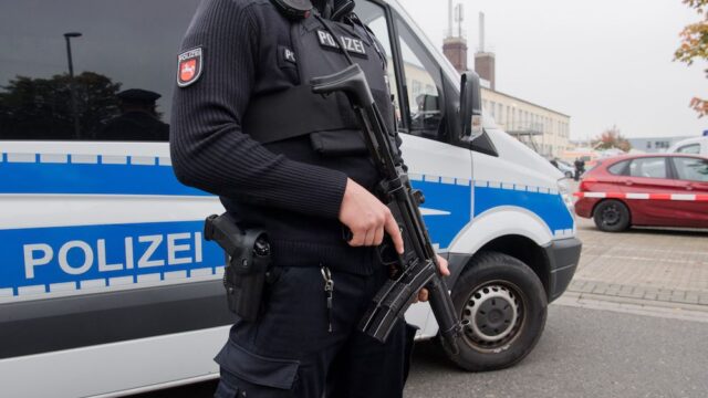 В Германии задержали мужчину, который угрожал отравить товары в магазинах