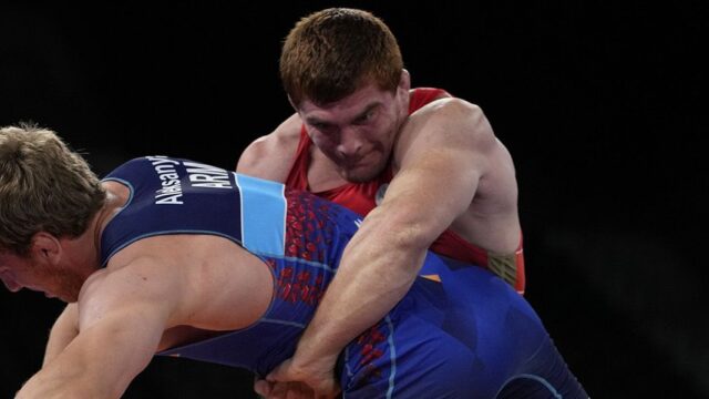 Российский борец Муса Евлоев завоевал золотую медаль ОИ-2020