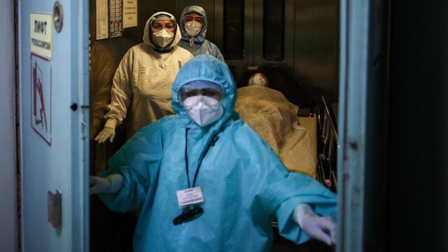 Прирост зараженных коронавирусом в России третий день не превышает 12 000
