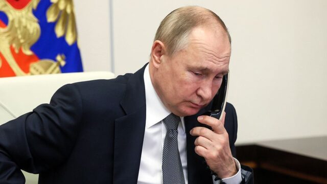 После разговора с Путиным Макрон допустил появление нового порядка безопасности в Европе