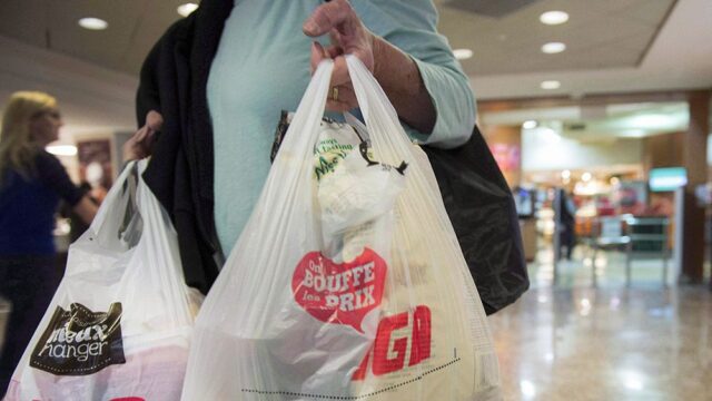 В Новой Зеландии со следующего года запретят одноразовые пластиковые пакеты в супермаркетах