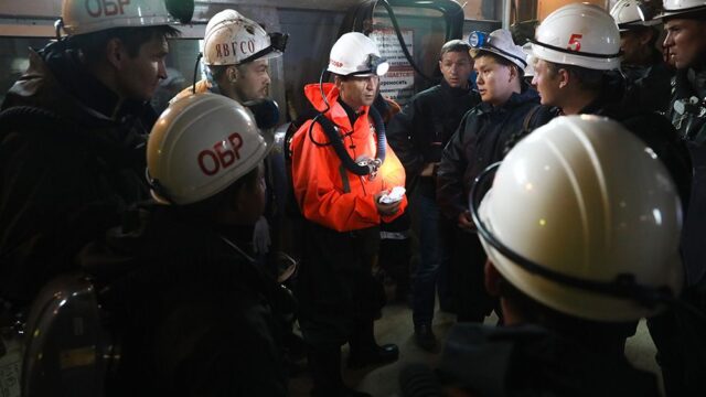На руднике «Мир» в Якутии прекратили поиски четверых горняков