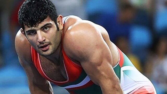 Иранский борец проиграл россиянину, чтобы не встречаться со спортсменом из Израиля