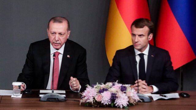 Франция отозвала посла из Турции после слов Эрдогана о Макроне