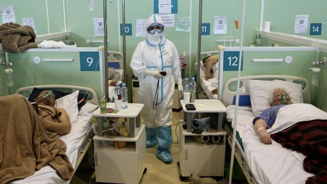В России вторые сутки подряд больше девяти тысяч новых случаев COVID-19