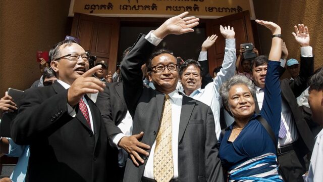 Лидера оппозиции Камбоджи обвинили в госизмене