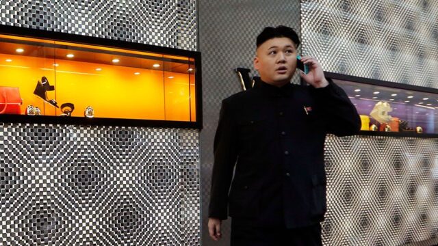 КНДР возобновила специальную линию связи с Южной Кореей