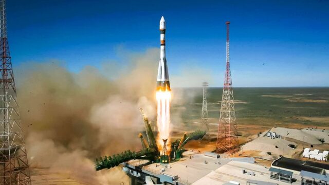 С Байконура запустили первый для России краудфандинговый спутник