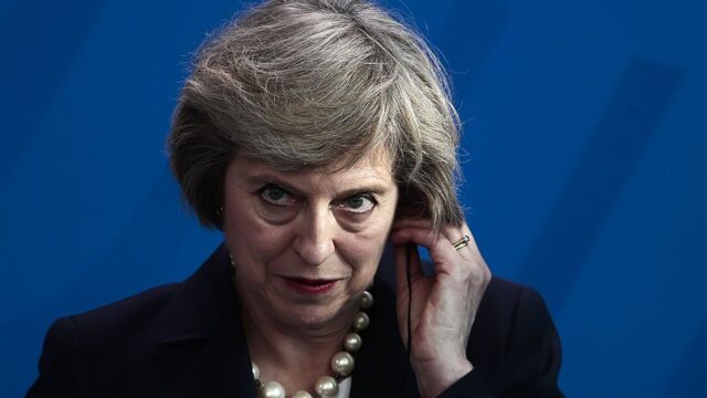 В Британии консерваторы запустили процедуру голосования по доверию премьер-министру