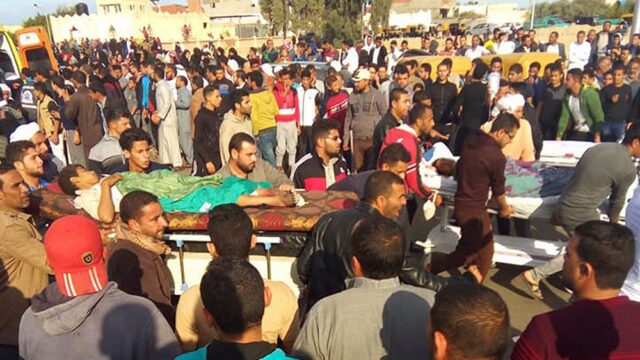 Число жертв теракта в Египте превысило 300 человек