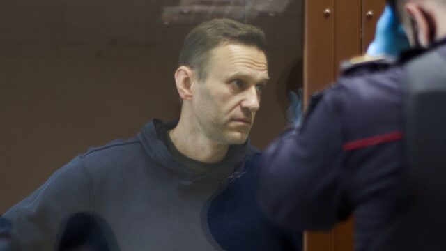 На Навального завели дело об оскорблении судьи