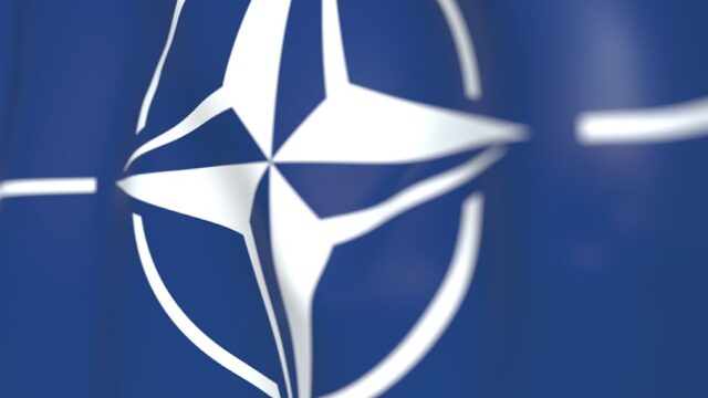 НАТО вышлет сотрудников российской дипмиссии за предполагаемый шпионаж