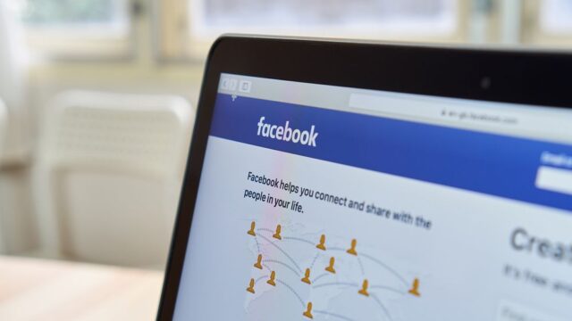 Facebook передаст в Конгресс США тексты объявлений, размещенных связанными с Россией аккаунтами