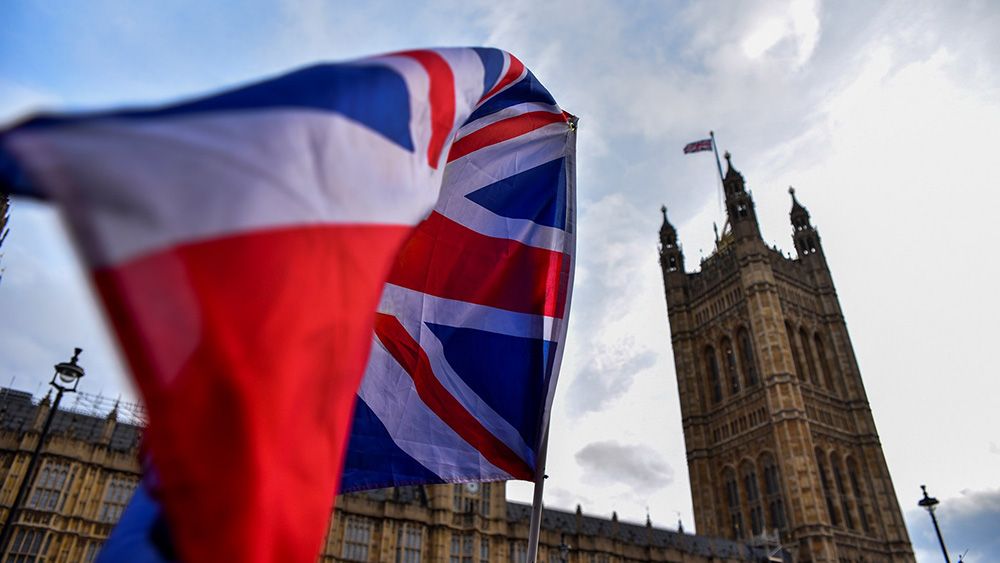 Лихорадка в парламенте: готова ли Британия остаться в Евросоюзе?