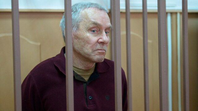 Басманный суд отпустил отца полковника Захарченко под домашний арест