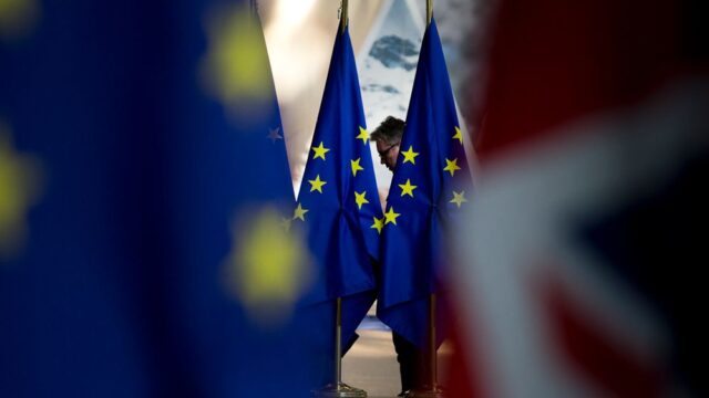 Великобритания попросила ЕС отложить Брэкзит до 30 июня