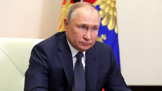 Путин подписал указ о визовых мерах для «недружественных стран»