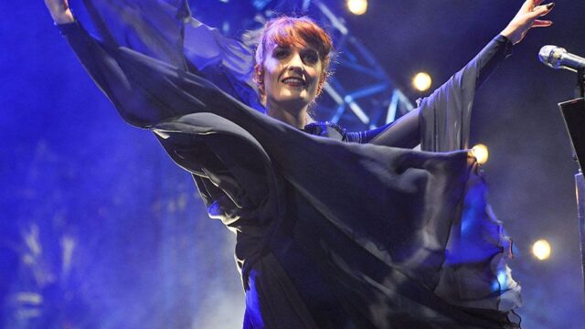 Florence + The Machine выпустили песню из «Игры престолов» на стихи Джорджа Мартина